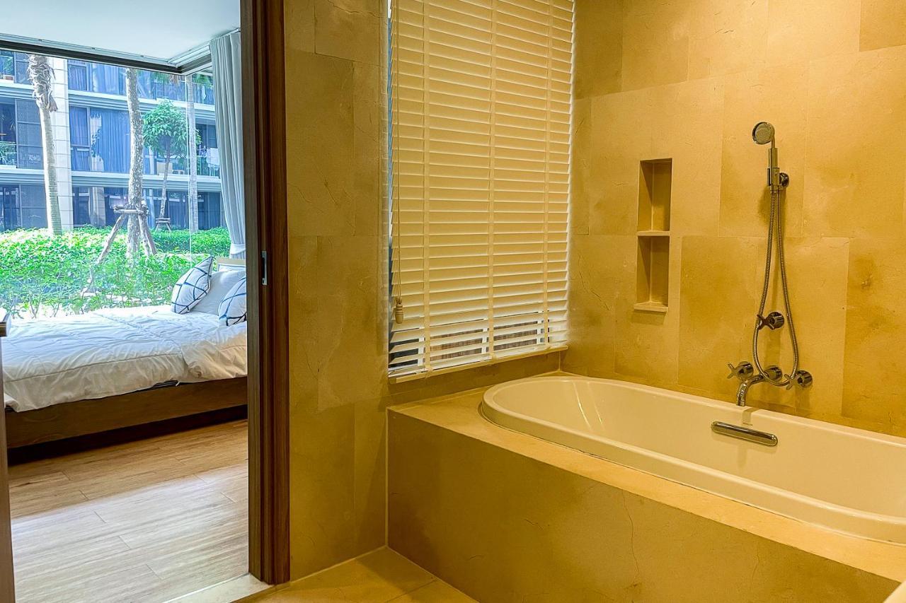 Baan Mai Khao - 2 Bedroom Luxury Condo- Direct Pool & Beach Access 외부 사진
